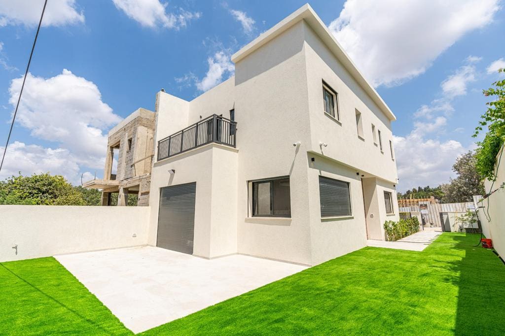 בית הנדל"ן - משרד תיווך מוביל בפרדס חנה כרכור והסביבה